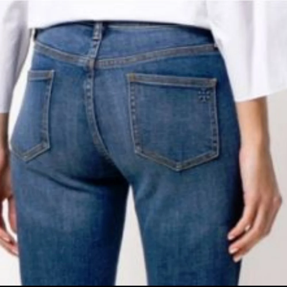 NWT Tory Burch Harley Cropped Jean Rain Wash Sz 23 - Picture 5 of 6